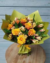 Букет цветов из:  Альстромерии и Розы в Акулово