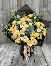 Букет цветов из:  Розы и Лизиантусы в Акулово