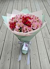 Букет цветов из:  Альстромерии в Акулово