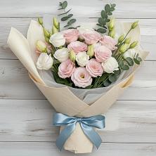 Букет цветов из:  Лизиантусы в Акулово