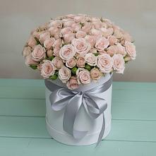 Цветочная композиция из Розы в шляпной коробке в Акулово