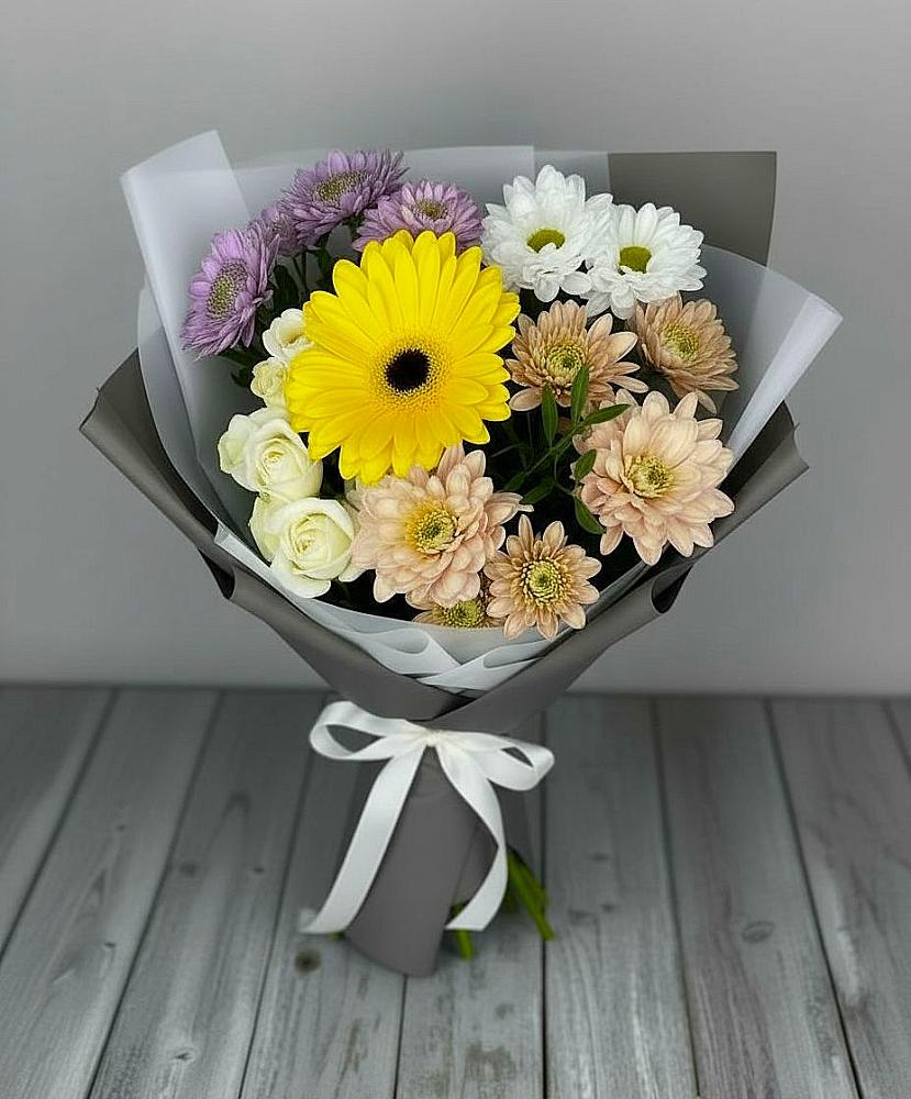 Букет цветов из: Розы, Герберы и Хризантемы в Акулово