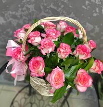 Цветочная композиция из Розы в корзине в Акулово