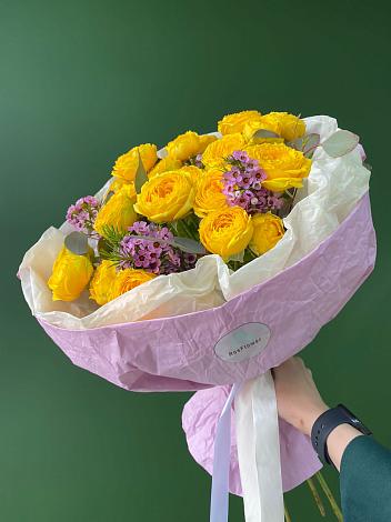 Букет Кустовые желтые розы в Акулово