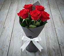 Букет 5 Красных роз Эдлесс Лав #REPLACE_PRED# Акулово