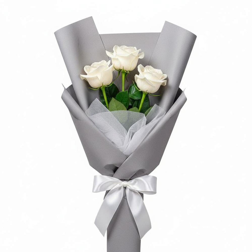 Букет 3 белые розы в Акулово