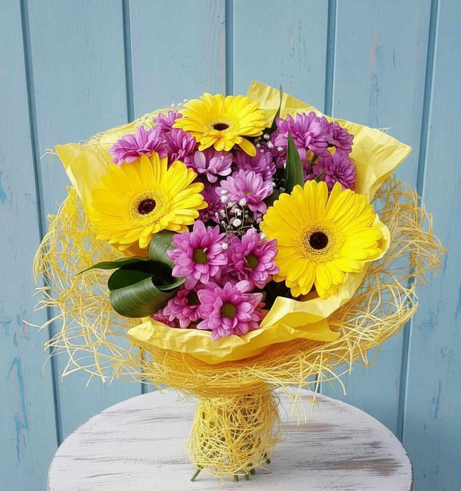 Букет цветов из: Хризантемы и Герберы в Акулово