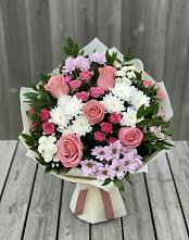 Букет цветов из:  Альстромерии, Гвоздики, Розы и Хризантемы в Акулово