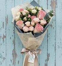 Букет цветов из:  Розы в Акулово