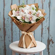 Букет цветов из:  Орхидеи и Розы #REPLACE_PRED# Акулово