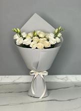 Букет цветов из:  Розы и Лизиантусы в Акулово